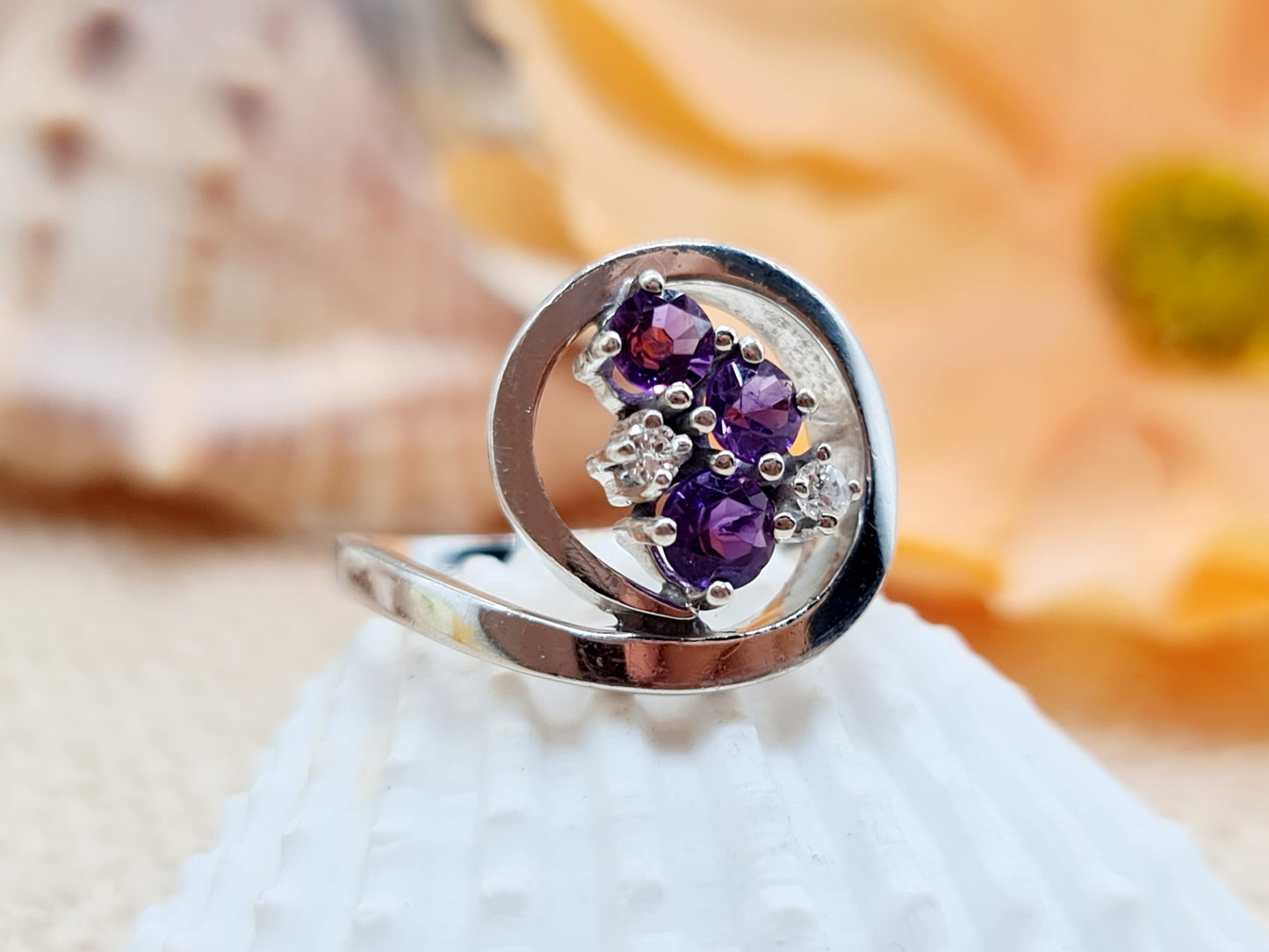 Ring Amethysten Brillanten 585 14 KT Weißgold Gr. 55